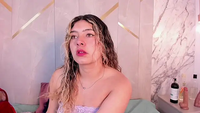 ChloeBelle  online show from 06.18.26
