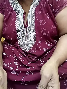 Snapshot of tamil_malluaunty chatting on 06.30.26 tamil malluaunty online show from 06.30.26