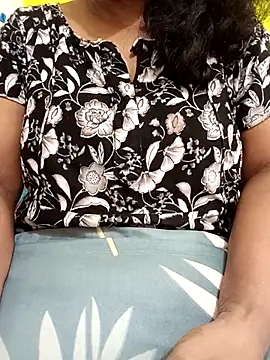 Snapshot of tamil_malluaunty chatting on 07.03.26 tamil malluaunty online show from 07.03.26