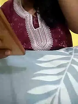 Snapshot of tamil_malluaunty chatting on 07.11.26 tamil malluaunty online show from 07.11.26