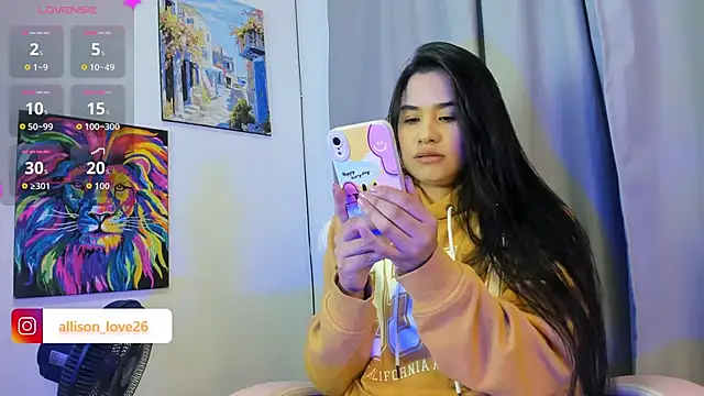 Snapshot of NattGray chatting on 06.19.26 NattGray online show from 06.19.26