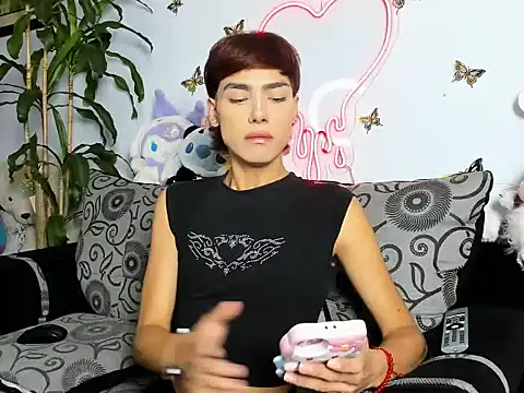 Snapshot of Playboy_andeer chatting on 07.17.26 Playboy andeer online show from 07.17.26