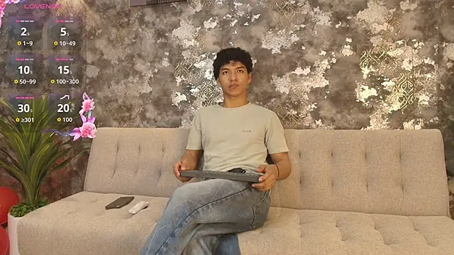 Snapshot of Maximiliano_Young chatting on 06.09.26 Maximiliano Young online show from 06.09.26