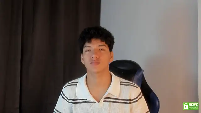 Snapshot of Maximiliano_Young chatting on 06.18.26 Maximiliano Young online show from 06.18.26