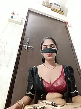 Snapshot of savita97567 chatting on 07.21.26 savita97567 online show from 07.21.26