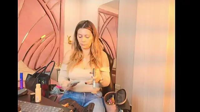 pamelaQenn2 online show from 07.18.26