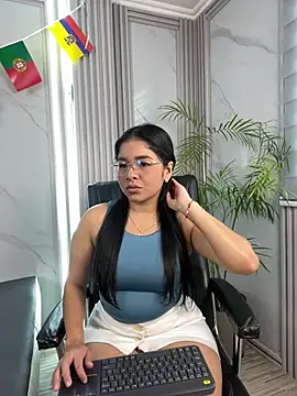ValentinaLuciana online show from 06.15.26