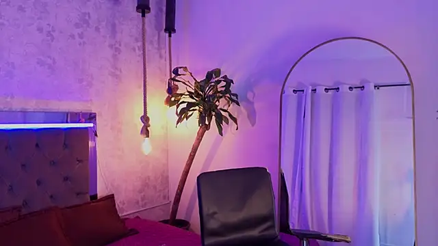 chloe bronze online show from 07.14.26
