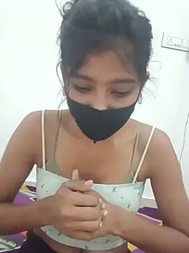 Snapshot of cute_dipti chatting on 07.20.26 cute dipti online show from 07.20.26