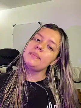 azulskyer online show from 06.14.26
