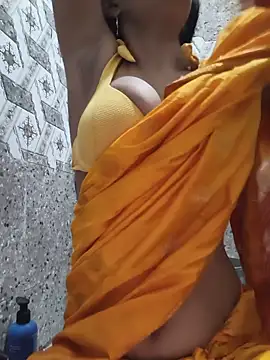 Simmy jaan online show from 07.24.26