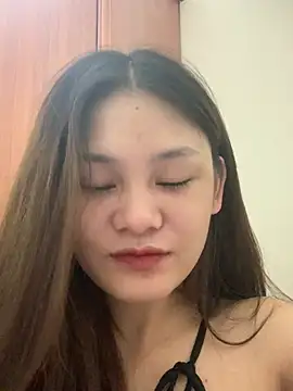 Snapshot of Weevi10 chatting on 07.15.26 Weevi10 online show from 07.15.26