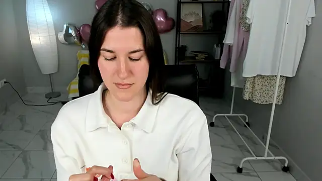 Elizabeth Kim online show from 06.01.26