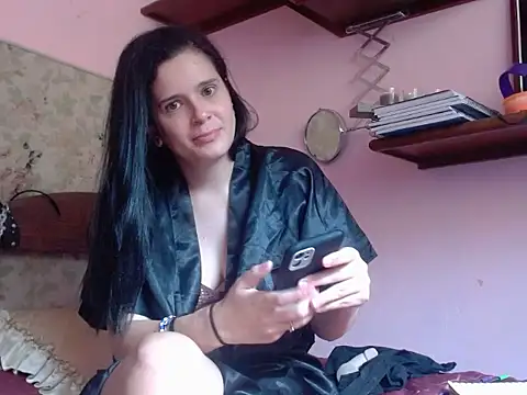Snapshot of NinaMendes chatting on 06.03.26 NinaMendes online show from 06.03.26