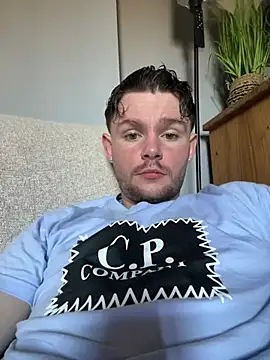 Ronnie153 online show from 06.26.26