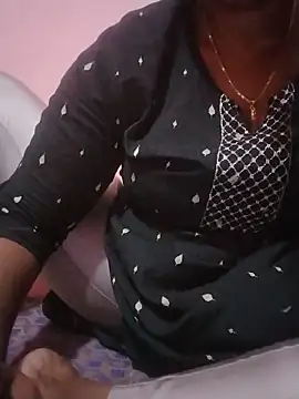 Snapshot of Tamilvalarmathi chatting on 06.28.26 Tamilvalarmathi online show from 06.28.26