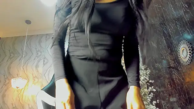 missnicollee online show from 07.10.26