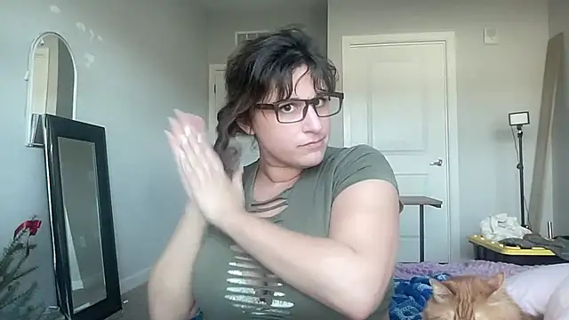 maddiliz online show from 12.22.25