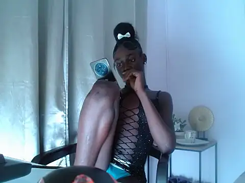 Snapshot of sex_blackhorny chatting on 06.06.26 sex blackhorny online show from 06.06.26