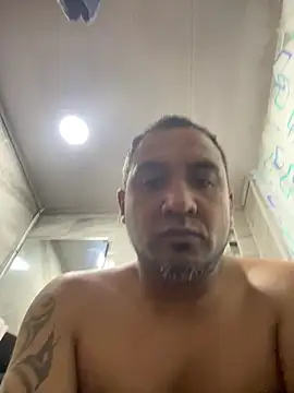 Snapshot of complisex2026 chatting on 06.17.26 complisex2026 online show from 06.17.26