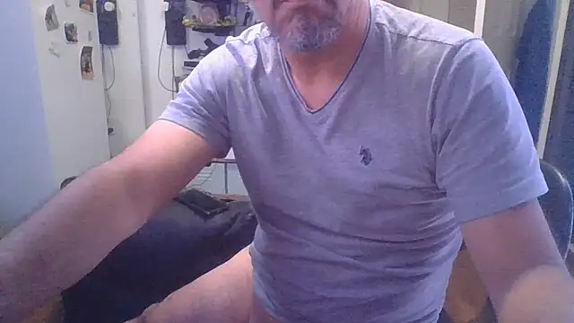 Snapshot of Secrethusband69 chatting on 07.02.26 Secrethusband69 online show from 07.02.26