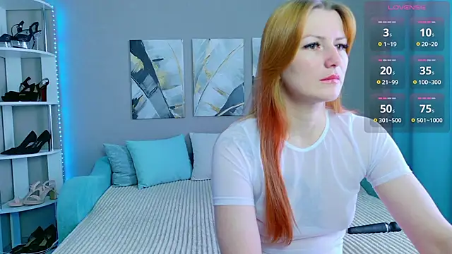 Redhead Vixen   online show from 06.16.26