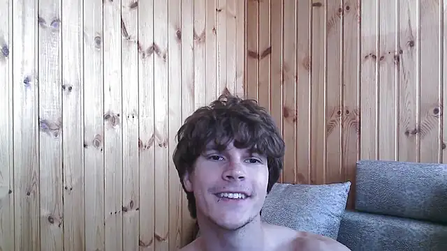 Snapshot of Eric_Crush chatting on 07.21.26 Eric Crush online show from 07.21.26