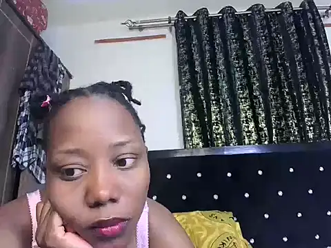 Snapshot of spicydele chatting on 06.14.26 spicydele online show from 06.14.26