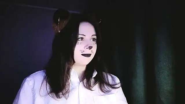 Snapshot of KattyySummer chatting on 07.26.26 KattyySummer online show from 07.26.26