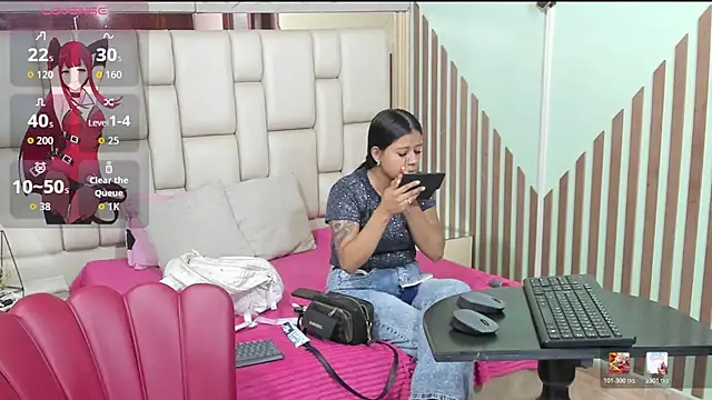 Snapshot of KatANDfer chatting on 07.18.26 KatANDfer online show from 07.18.26