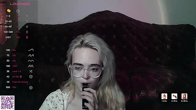 Oxcy Secret online show from 07.04.26