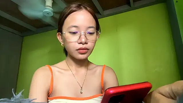 Snapshot of CharisseQuall chatting on 06.11.26 CharisseQuall online show from 06.11.26