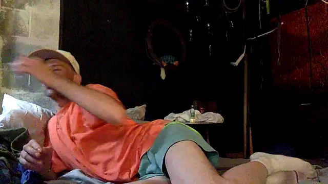Snapshot of thierrybae chatting on 07.15.26 thierrybae online show from 07.15.26