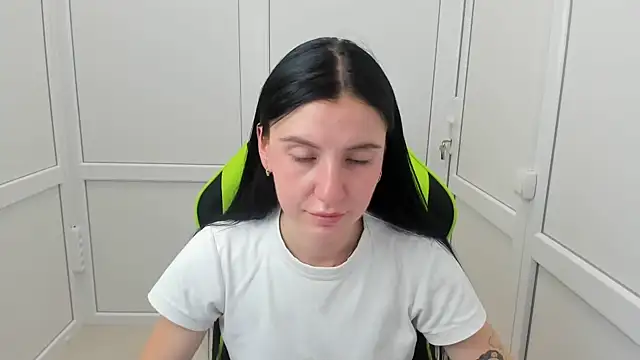 Snapshot of PatteMeoww chatting on 07.17.26 PatteMeoww online show from 07.17.26