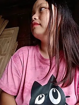 Linna-bae online show from 06.17.26