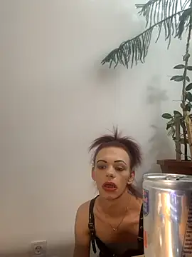 Snapshot of translady19 chatting on 06.19.26 translady19 online show from 06.19.26