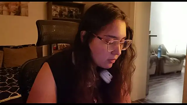RosieBonbon online show from 06.06.26