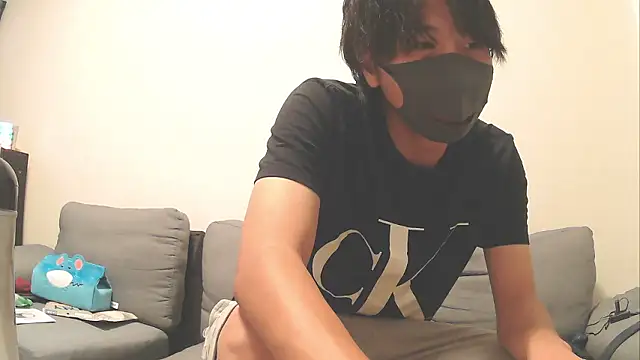Snapshot of Natsu_x_ chatting on 07.18.26 Natsu x online show from 07.18.26