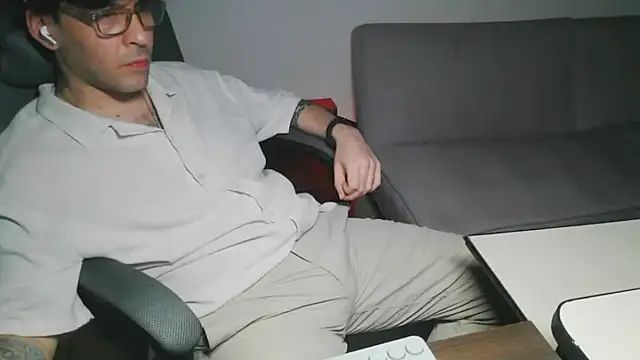 Luca-ItaloArgen online show from 06.09.26
