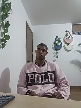Snapshot of anthon001 chatting on 06.04.26 anthon001 online show from 06.04.26