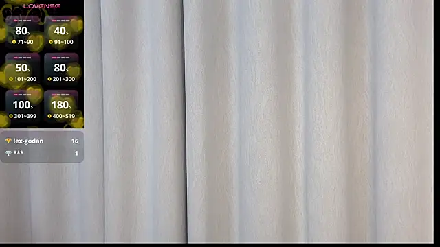 Snapshot of 77-Xiaodigua chatting on 06.17.26 77-Xiaodigua online show from 06.17.26