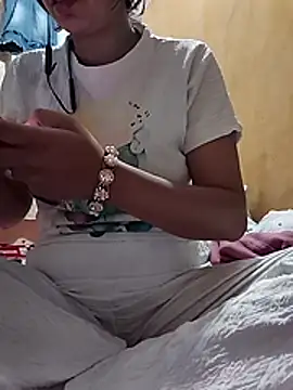 Romantic riya 06 online show from 07.25.26