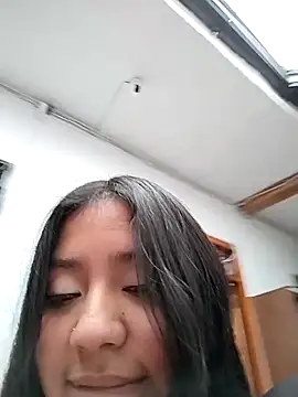 Amber Herrera online show from 06.05.26