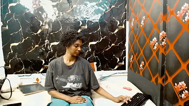 Snapshot of Caramelminxx_ chatting on 07.07.26 Caramelminxx online show from 07.07.26