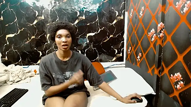 Snapshot of Caramelminxx_ chatting on 07.12.26 Caramelminxx online show from 07.12.26