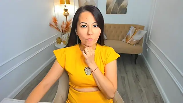 IsabelleSalvares online show from 07.07.26