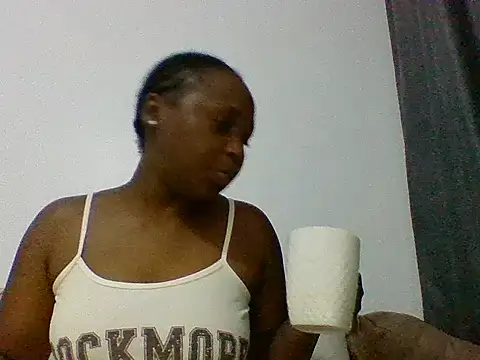 Snapshot of Scarlet_seductress chatting on 07.06.26 Scarlet seductress online show from 07.06.26