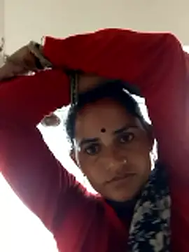 Snapshot of Hotnewbhabi_riya chatting on 06.18.26 Hotnewbhabi riya online show from 06.18.26