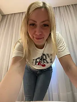 Snapshot of Alana_sc chatting on 07.19.26 Alana sc online show from 07.19.26