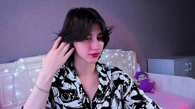Snapshot of Carolina_Lu chatting on 07.25.26 Carolina Lu online show from 07.25.26